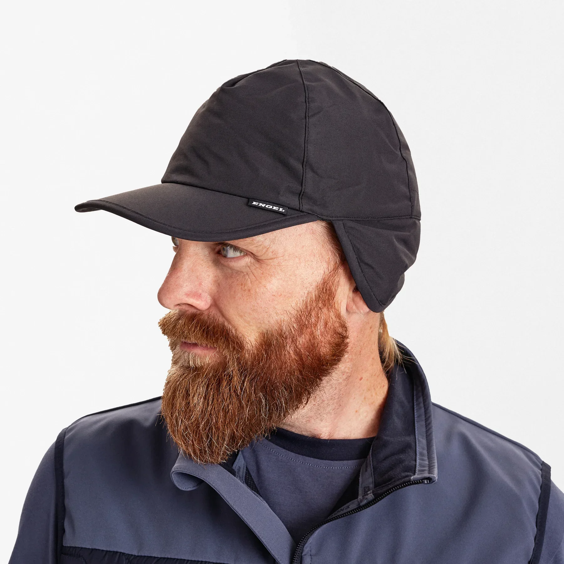 ENGEL Winter Cap mit Ohrenklappen – Schwarz