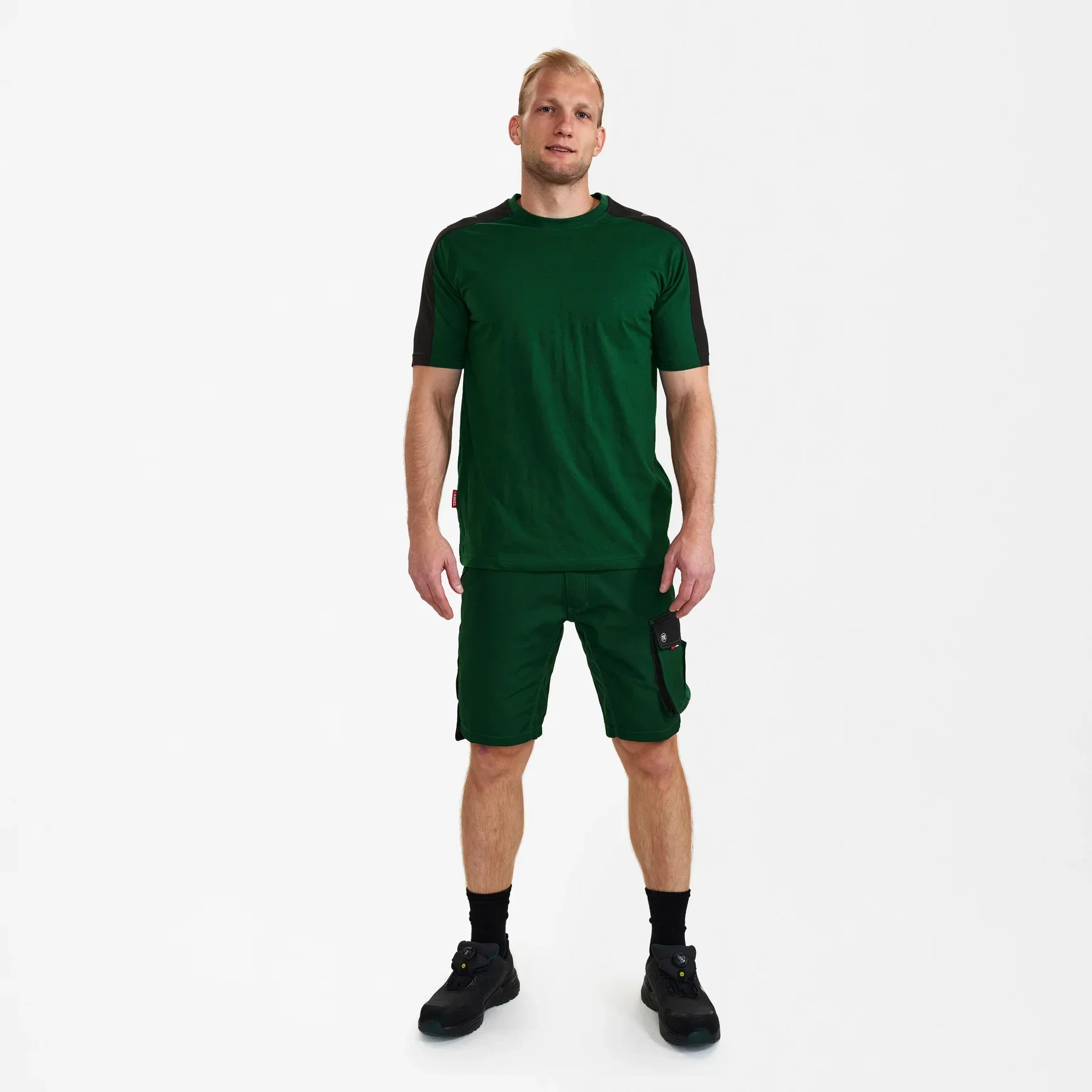 ENGEL Galaxy T-Shirt – Grün/Schwarz